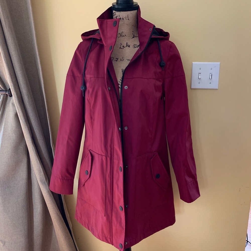 Ugg Rain/Trench Coat